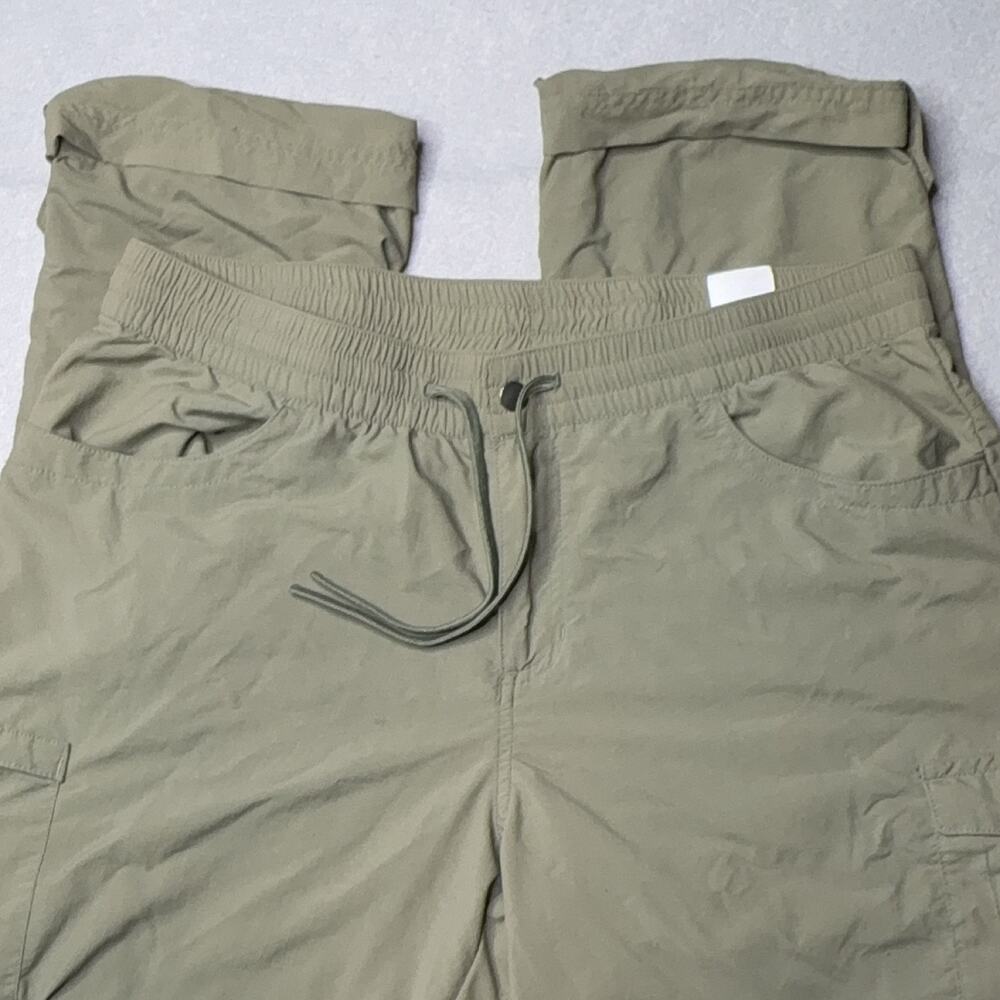 Columbia Woodland Hills Roll Up Cargo Pants Women's L Olive Green Convertible